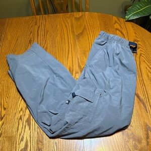 Nike ACG Vintage Cargo Pants Size Medium